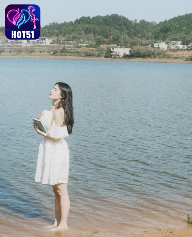 Yan Shi Yi-hot51