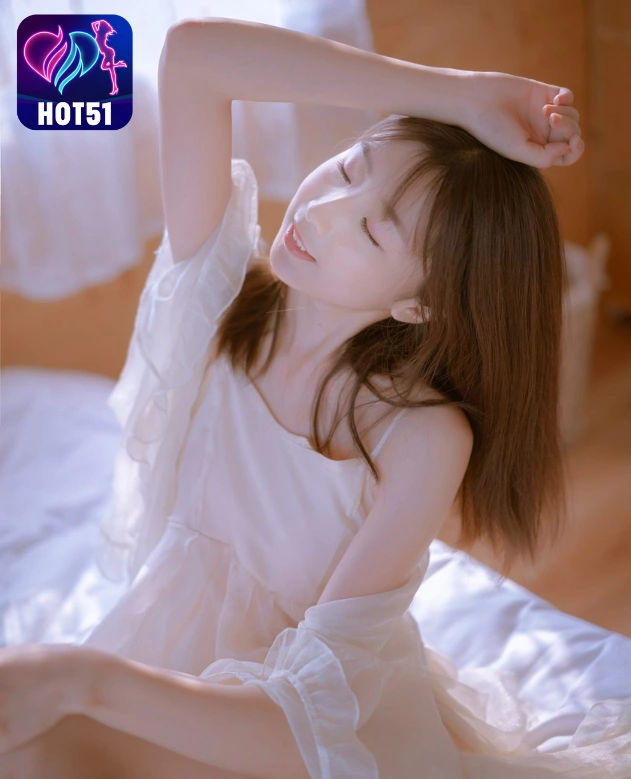 Ya Zi-hot51