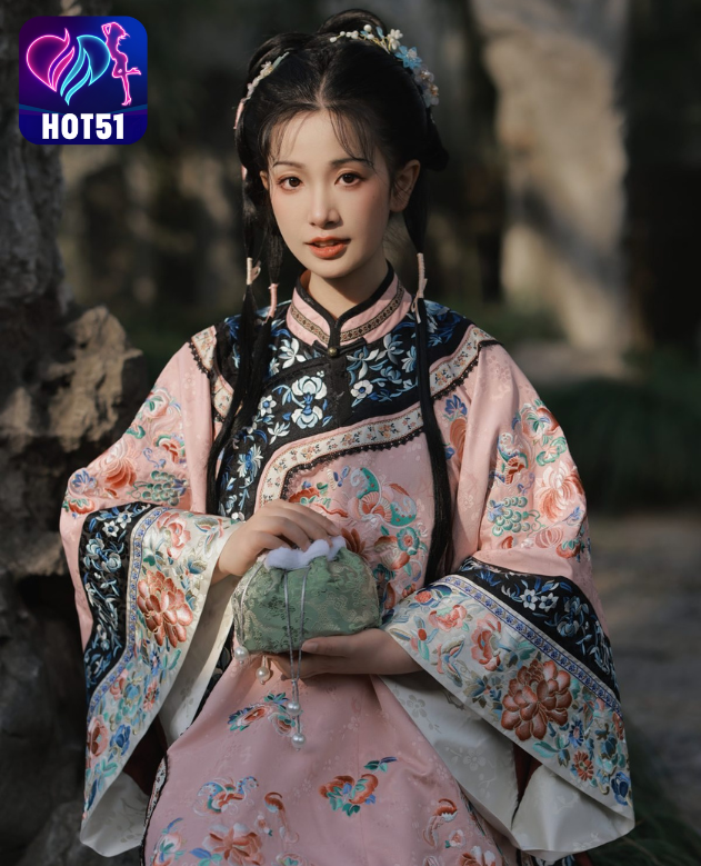 Yan Xiao Qi-hot51