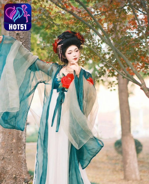 Kailin Jiang-hot51
