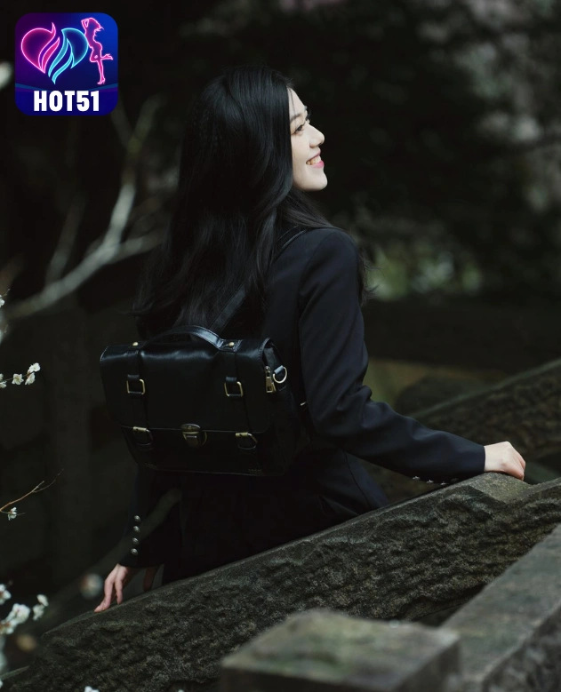 Shi Yi-hot51
