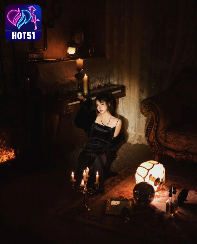 Huan Huan-hot51