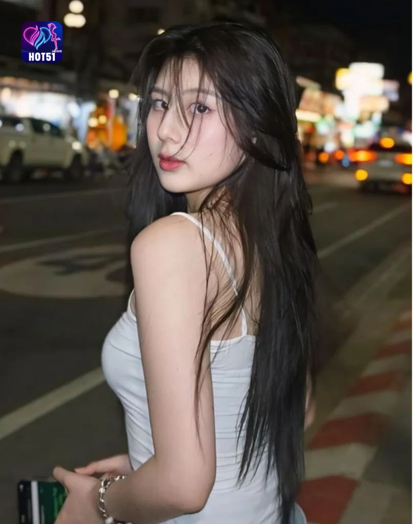 Hot51 Live Ứng dụng Livestream Hot Hàng Đầu VN